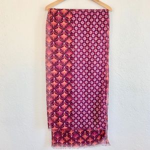 BANANA REPUBLIC Wrap Scarf Lulu Leaf Purple Gem